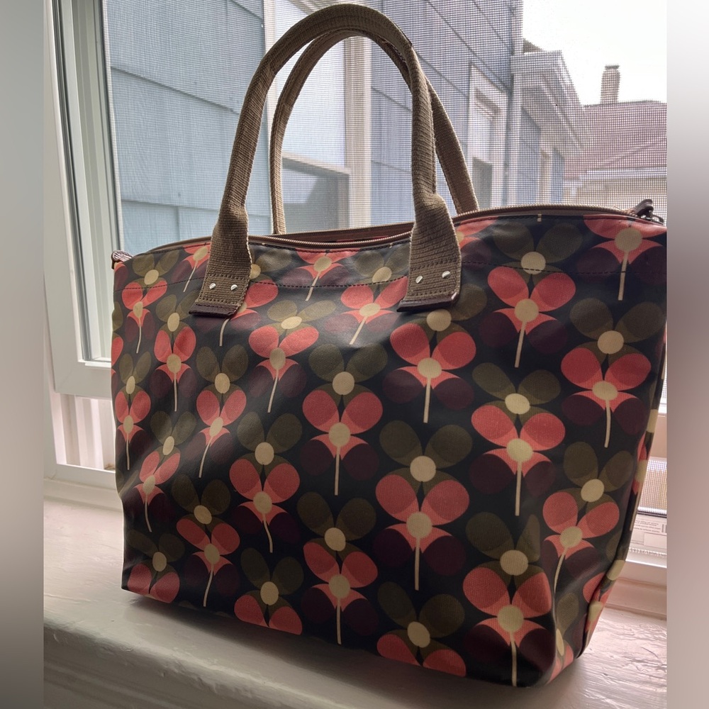 Orla Kiely flower pattern tote bag